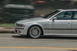 BMW M5 2003 года 